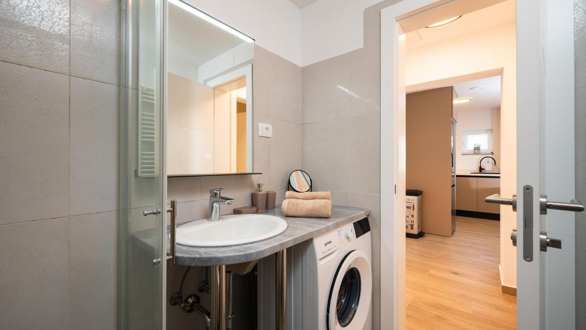 Apartments Summer تروغير المظهر الخارجي الصورة